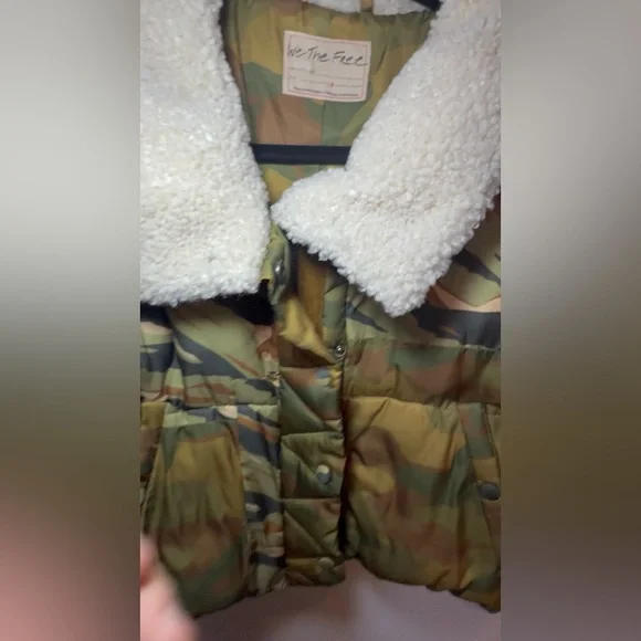 Free People West Coast Puffer size Small - Picture 14 of 14